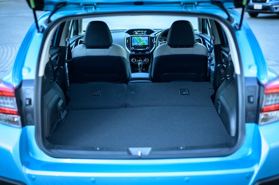 Багажник Subaru XV e-Boxer 2018 года  (JP) (фото 10 из 27)